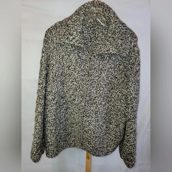 Vintage  Handmade Sweater Brown and White Knitted Zipper front - Picture 8 of 12